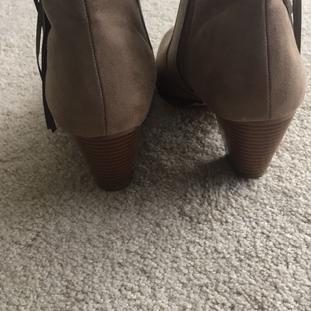 Booties - Picture 3 of 4